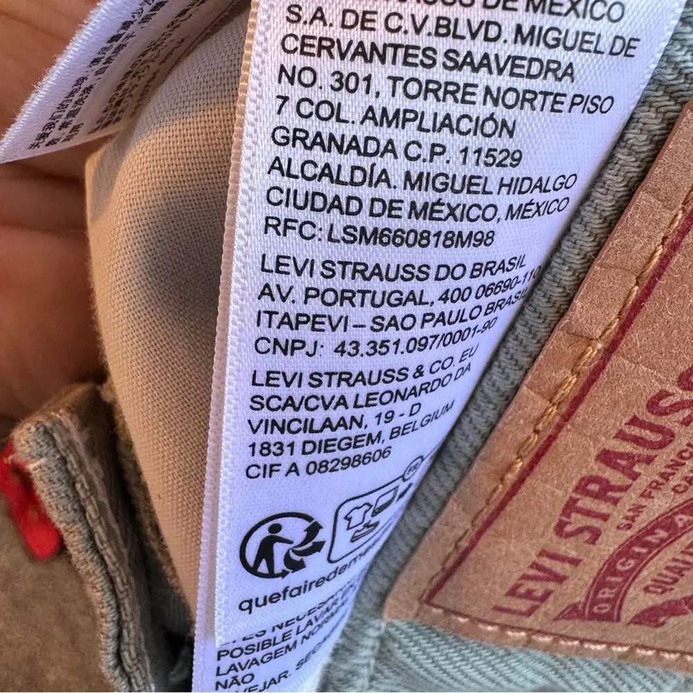 Levis levi’s sage